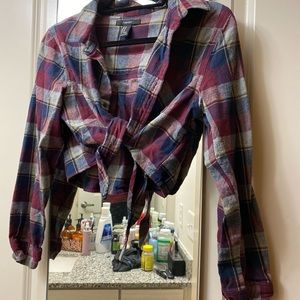 Long sleeve crop top flannel